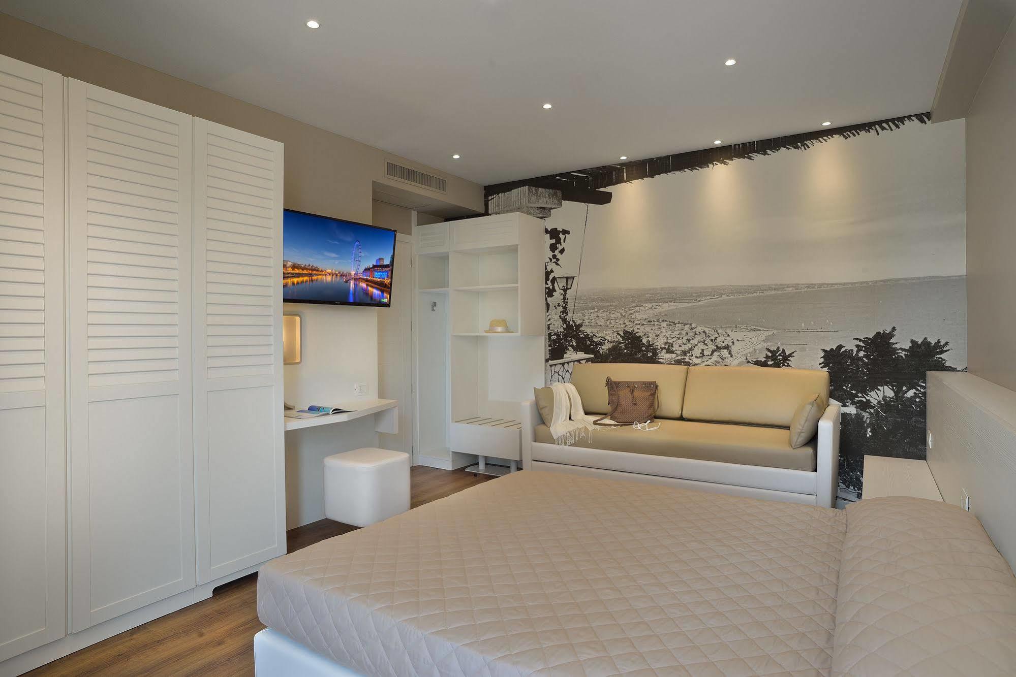Embassy Hotel & Spa Каттолика Экстерьер фото
